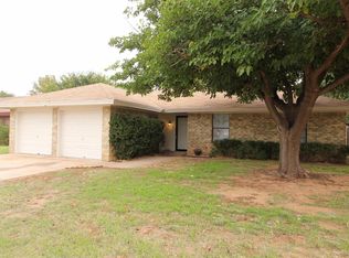 7713 Vernon Ave, Lubbock, TX 79423