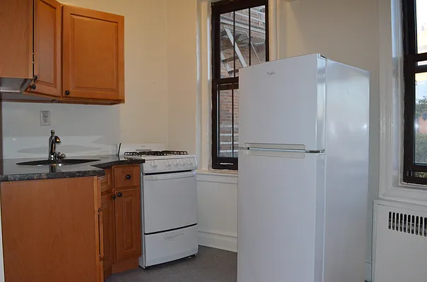 Rented by Brooklyn Landmark Real Estate | media 8