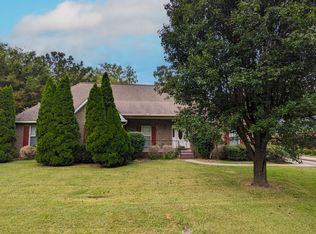 2210 Roanoke Rd, Clarksville, TN 37043