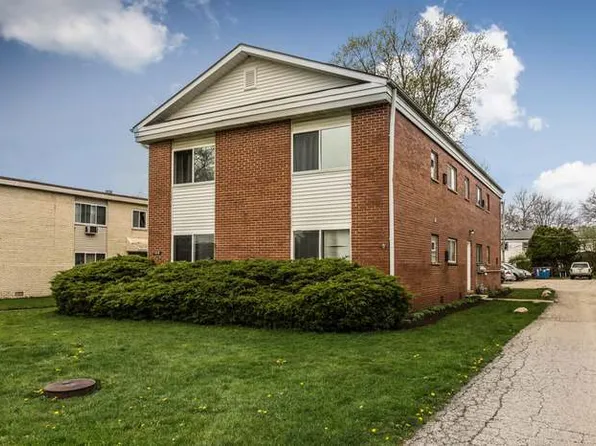 440 N 3rd Ave #2, Des Plaines, IL 60016