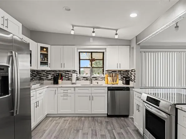 2116 W ABDELLA STREET, TAMPA, FL 33607