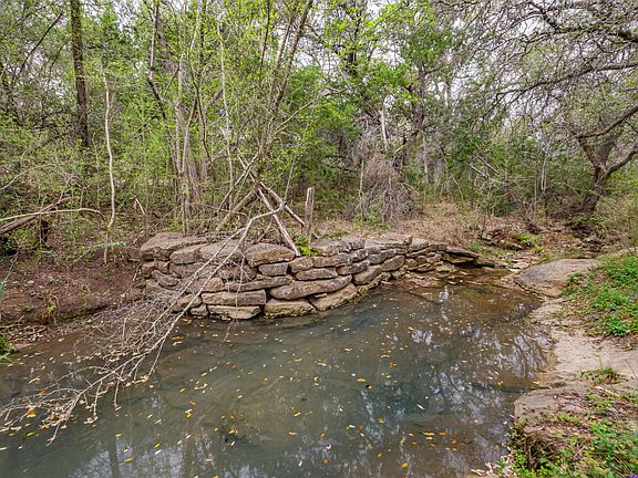 5th image of 250 Mail Route Rd