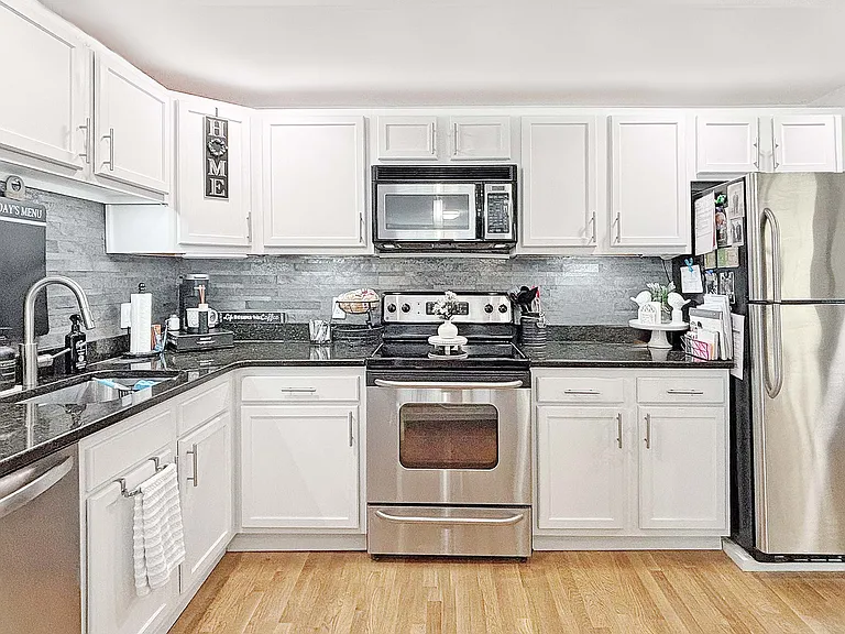 46 Lafayette Ave #503 — Photo 6