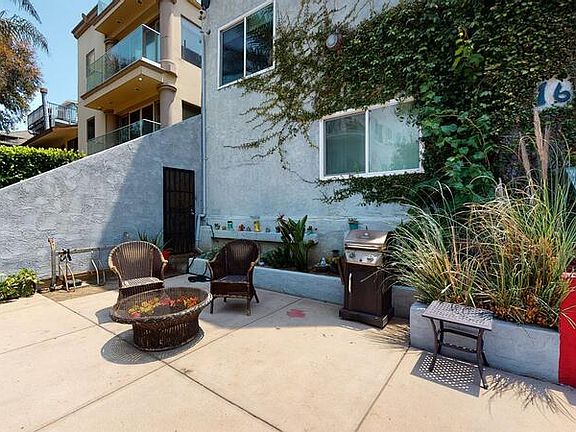 4th image of 14 Wavecrest Ave #16