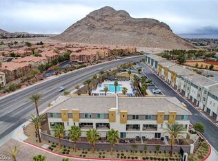 10075 Dazzling Sunrays Ave, Las Vegas, NV 89129
