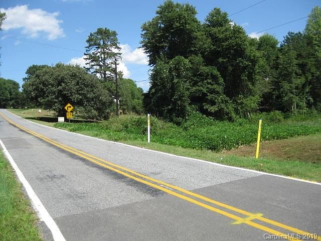 2nd image of 537 Kilgore Rd