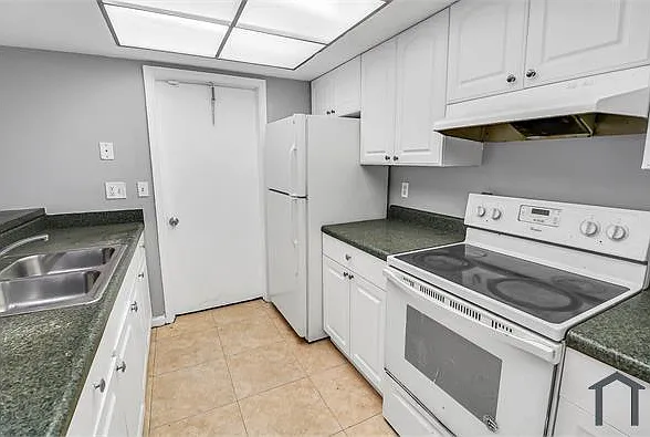 6545 Harbour Rd — Photo 19