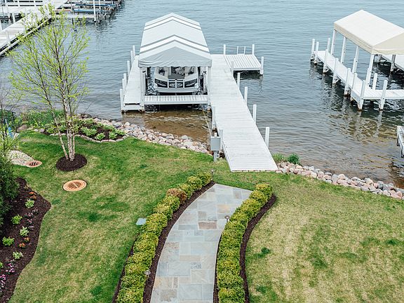 2nd image of W3298 Park Dr