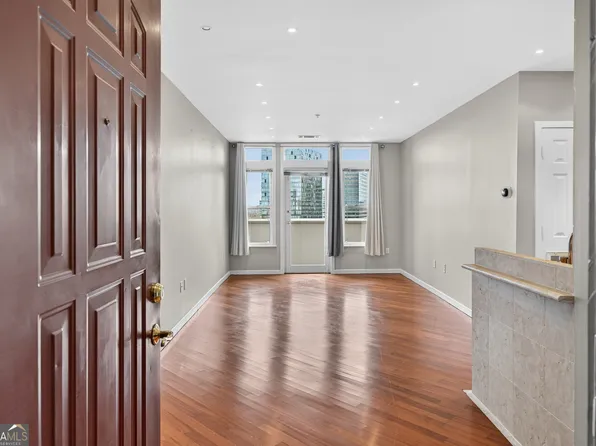 3334 Peachtree Rd NE APT 1410, Atlanta, GA 30326