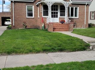 408 3rd St E, Morgan, MN 56266