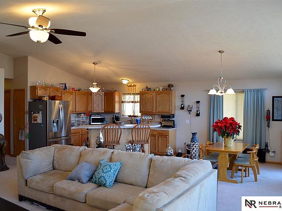 4th image of 8832 Verdon Cir