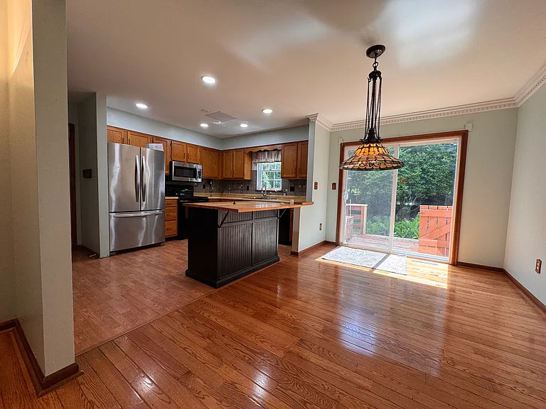 1739 Wendy Ln — Photo 29