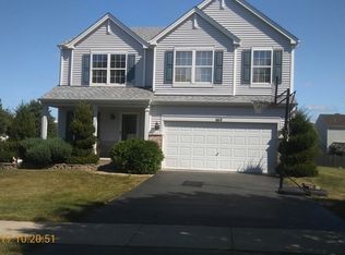 460 Ascot Ln, Romeoville, IL 60446