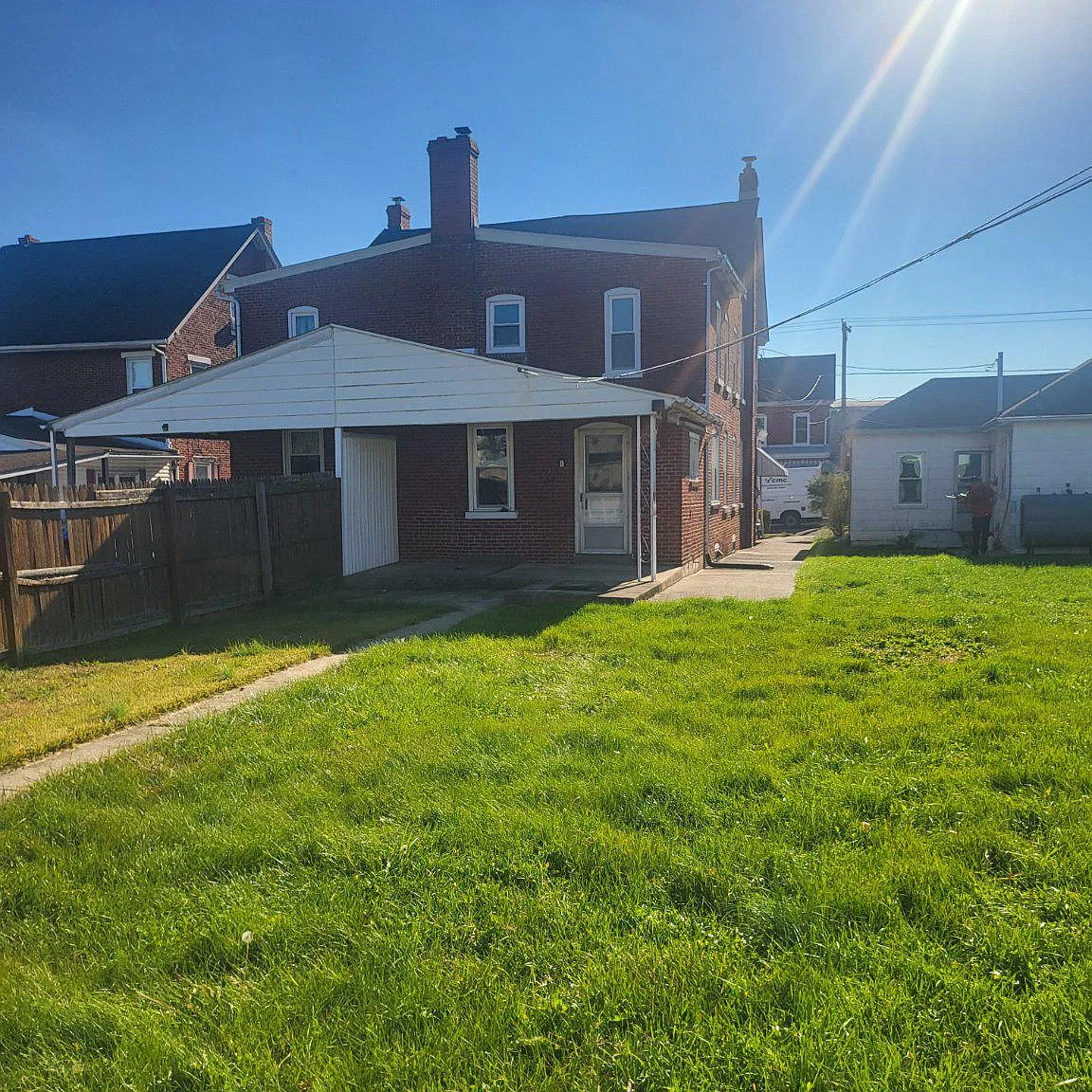 4 bed, 2.0 bath, 1782 sqft, $2,000 — Photo 3