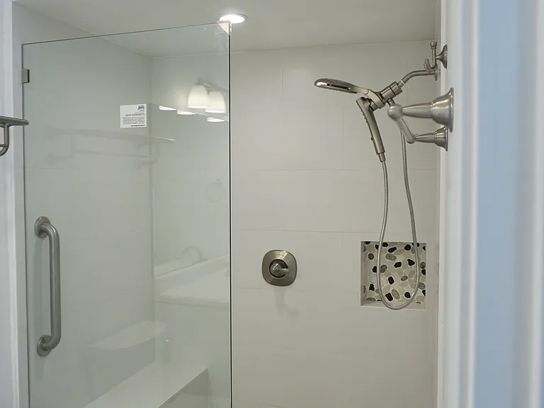 1900 S Palm Canyon Dr #17 — Photo 3