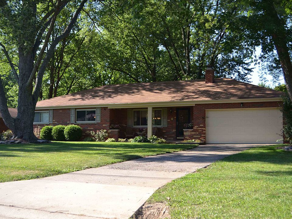 1st image of 117 Castanea Dr
