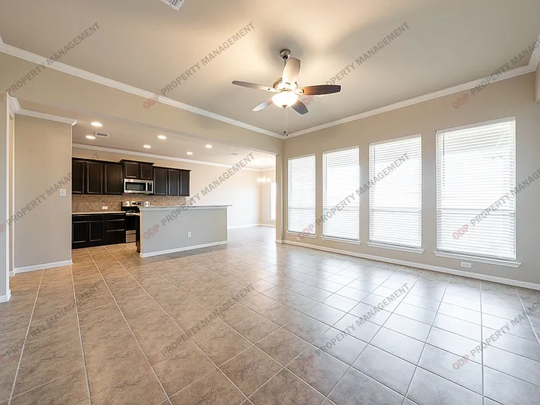 10206 Eaglefire Dr — Photo 8