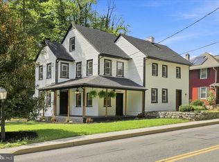 1616 Lampeter Rd, Lancaster, PA 17602