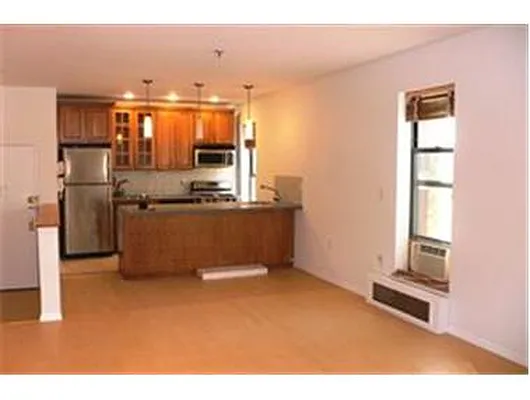 Rented by Douglas Elliman | media 15