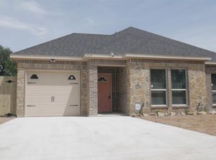 3714 Harlingen St, Dallas, TX 75212