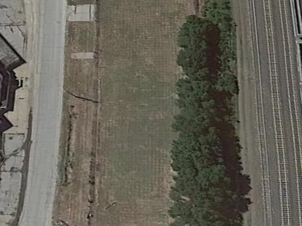 900 E Factory St #1, Fremont, NE 68025