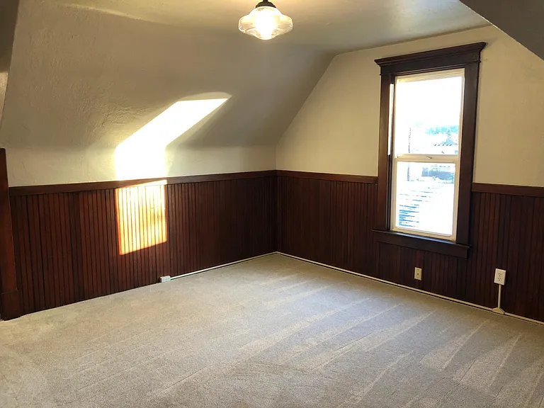 2400 Humboldt St #201 — Photo 14