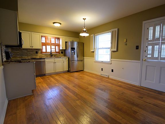 5th image of 630 Hyden Ct