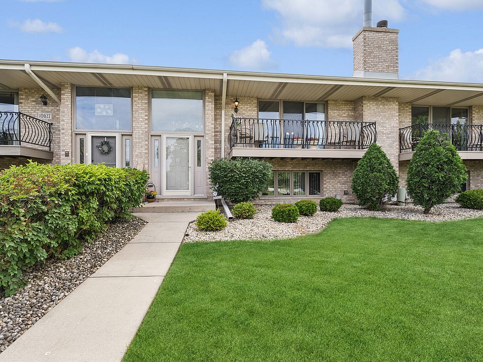 1st image of 10629 Lynn Dr #115