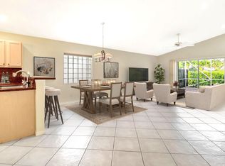 8278 Duomo Cir, Boynton Beach, FL 33472