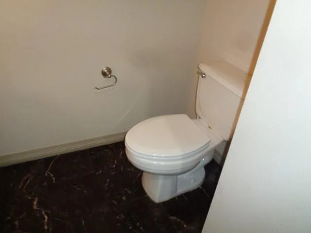 408 Reinerman St — Photo 9