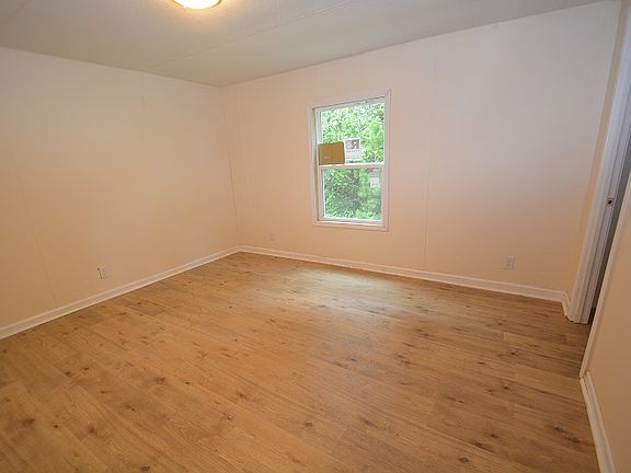 5th image of 7005 Hodge Rd