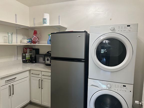 5th image of 1440 E Edison St