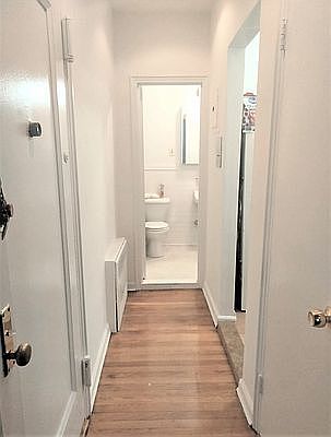 5th image of 414 E 85th St APT 3A