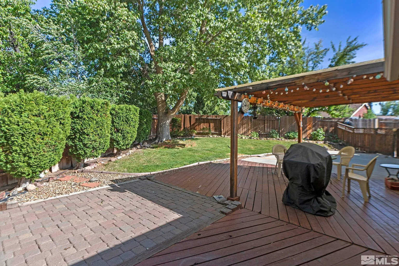 1061 Glen Meadow Dr photo 1