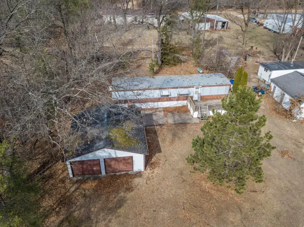 N7363 Wahneeta Ave, New Lisbon, WI 53950