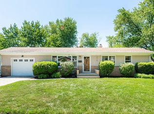 1123 Holmes Pl, Dekalb, IL 60115