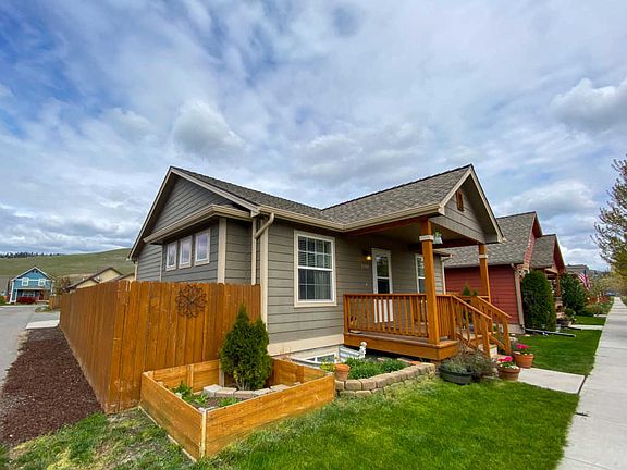 2nd image of 4244 Deveraux Pl