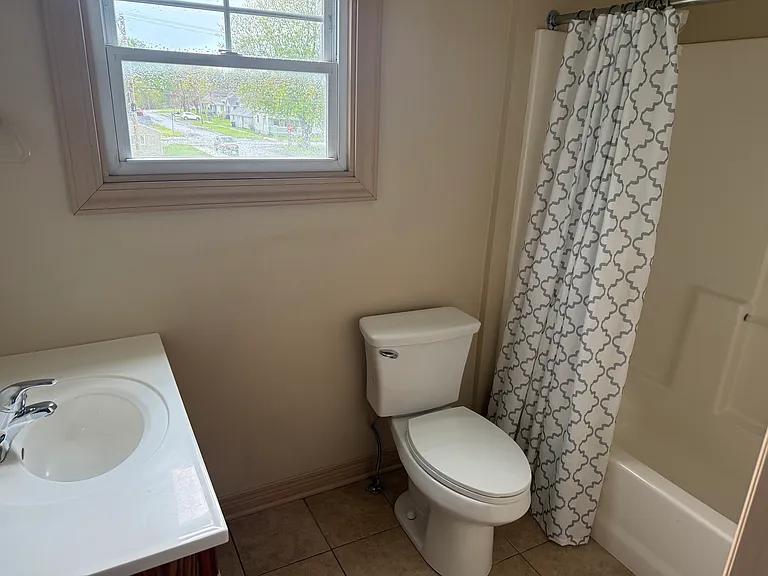 416 N Randolph St #418 — Photo 4