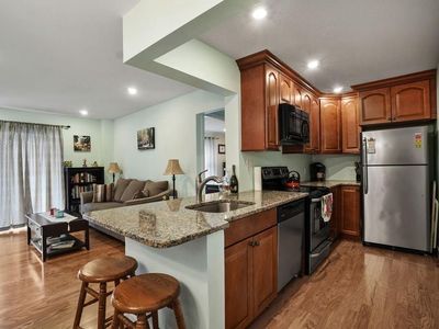 273 Cambridge Rd APT 105, Woburn, MA, 01801