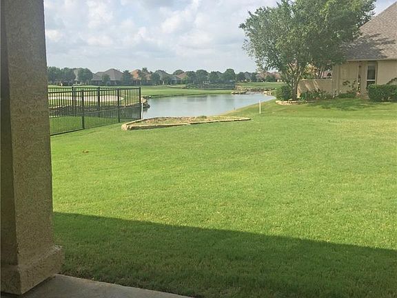 4th image of 9717 Pinewood Dr