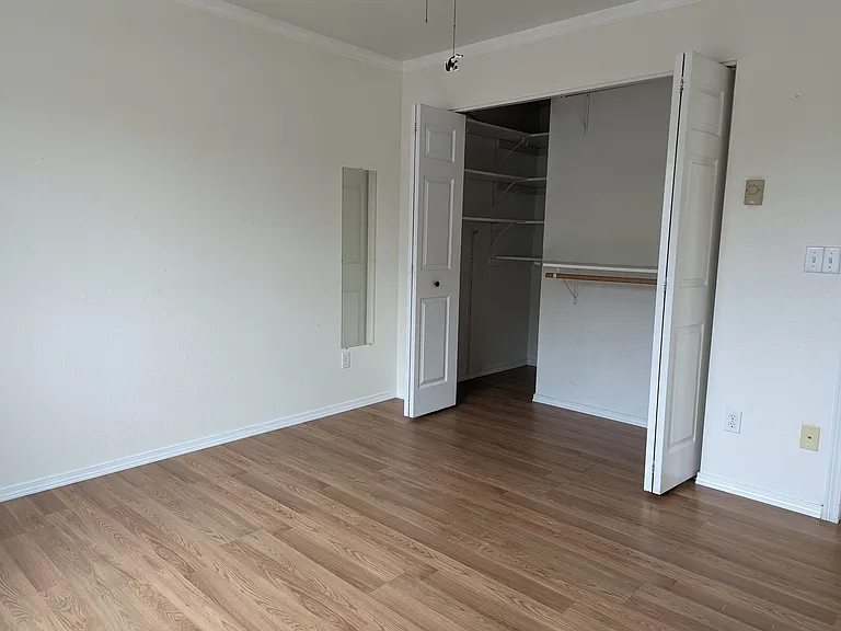 354 Canal Dr NE — Photo 10
