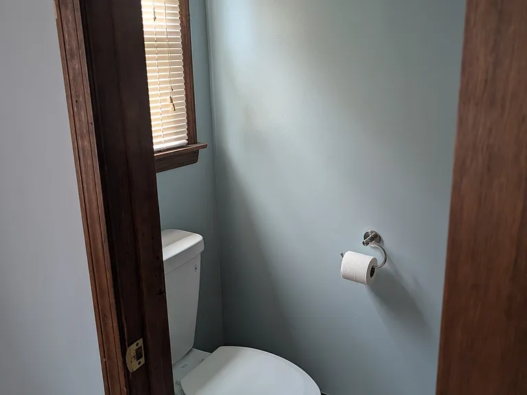 32 Chalmers St — Photo 9