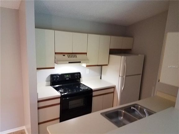 5th image of 2065 Hunters Glen Dr #413