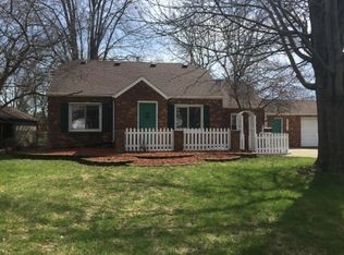 23871 Mary St, Taylor, MI 48180