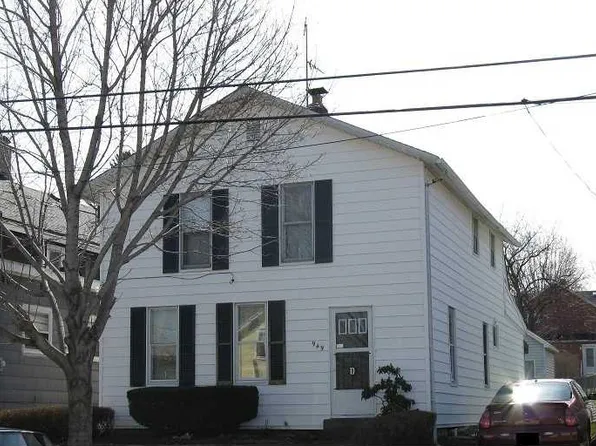 949 W 20th St, Erie, PA 16502