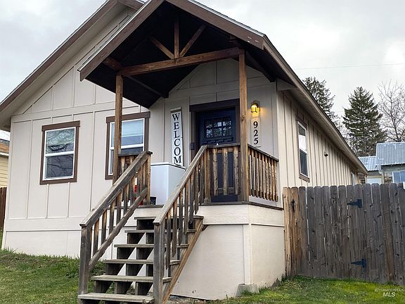 3rd image of 925 Pine St