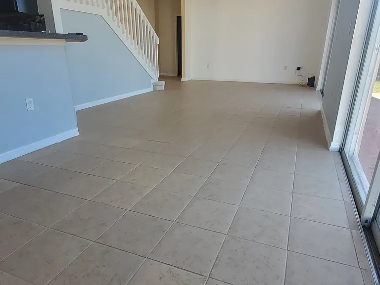 148 Columbia Dr — Photo 13