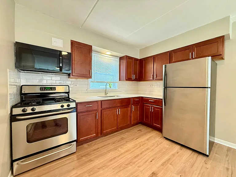 419 Westmore Meyers Rd #4 — Photo 8