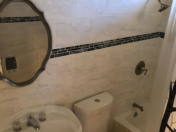 3rd image of 7936 Thornton Ave #1