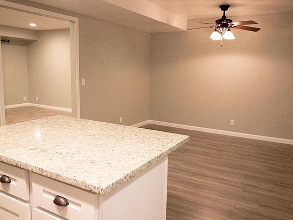 3rd image of 1423 Crucero Ct